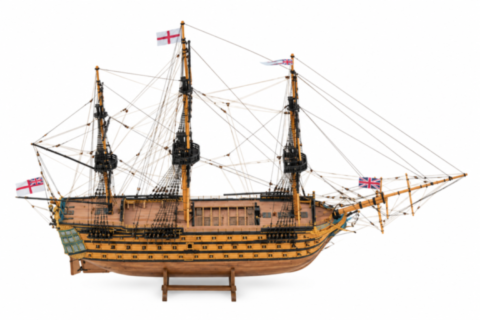 Maquette de bateau en bois Victory